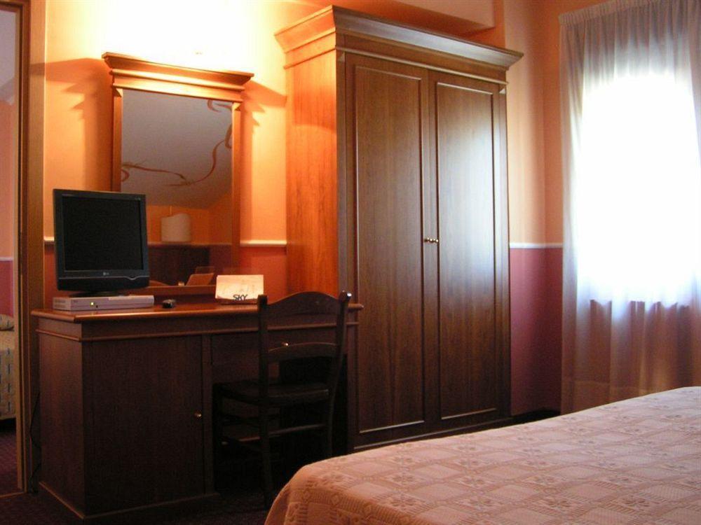 Marchesina Resort Srls Teggiano Dış mekan fotoğraf