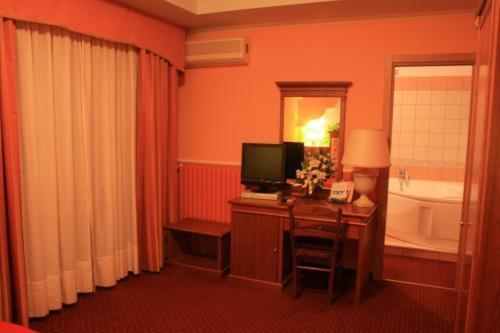 Marchesina Resort Srls Teggiano Oda fotoğraf